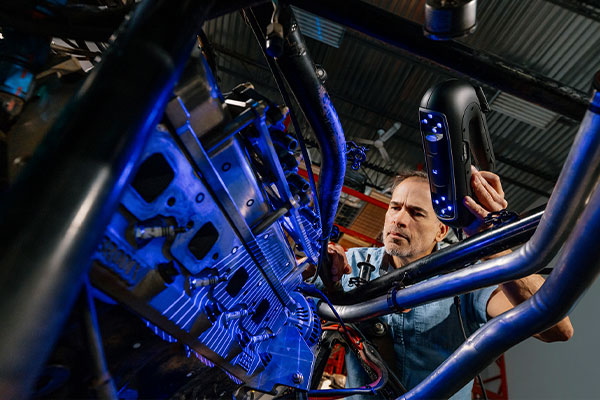 내장 역설계 소프트웨어로 빠른 CAD 전환, 효율 극대화, 핸디스캔 프로시리즈 3D스캐너 이미지